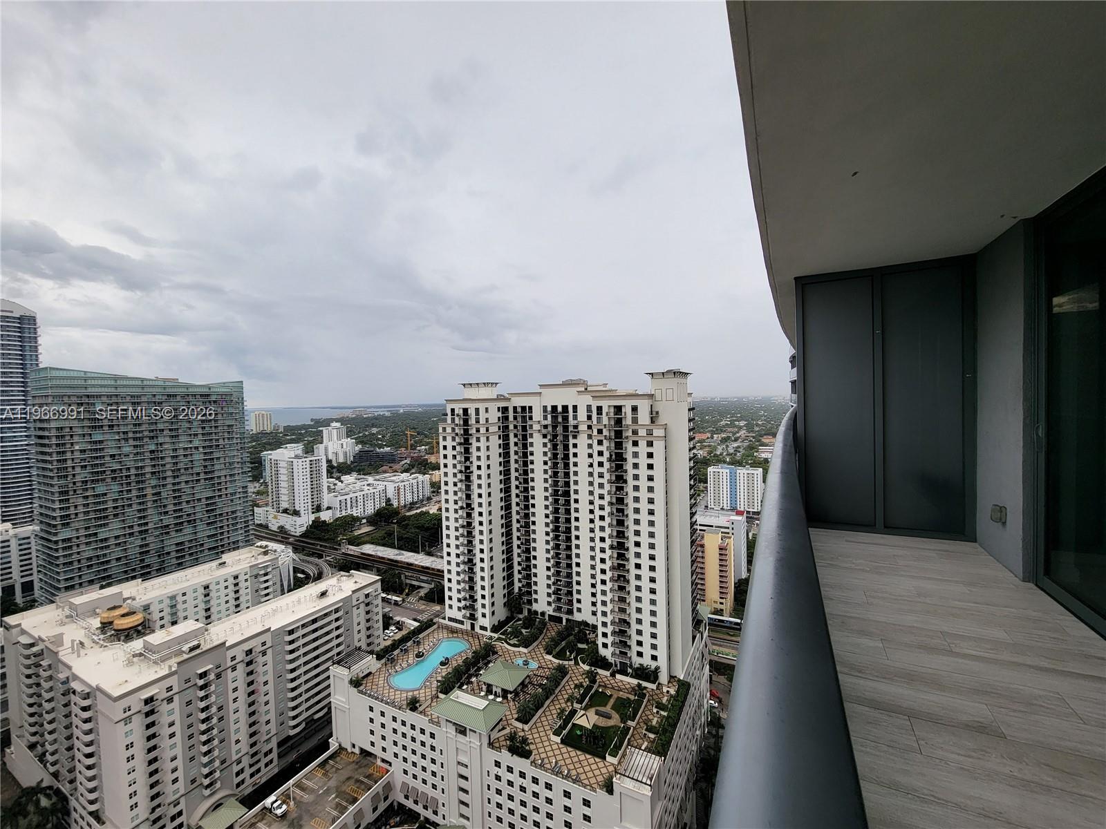 image Brickell Heights East17