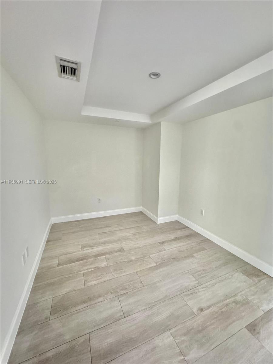 image Brickell Heights East19