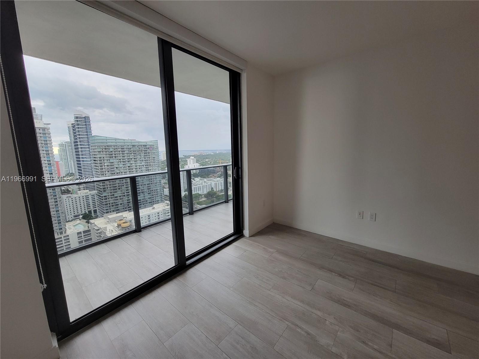 image Brickell Heights East3