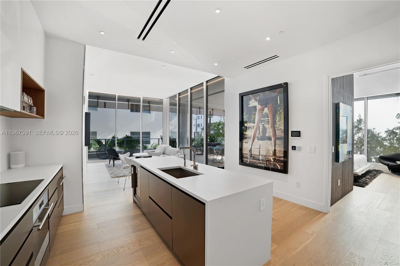 304 Ocean Dr #102 Miami Beach, FL 33139