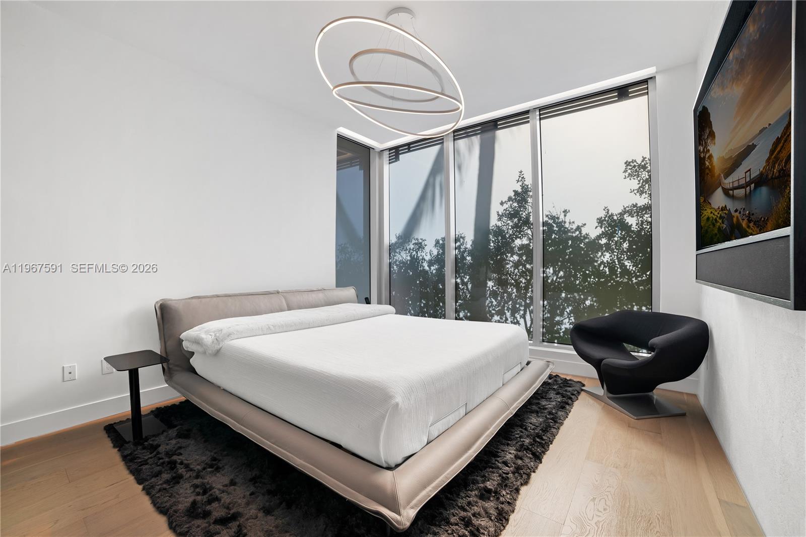 304 Ocean Dr #102 Miami Beach, FL 33139