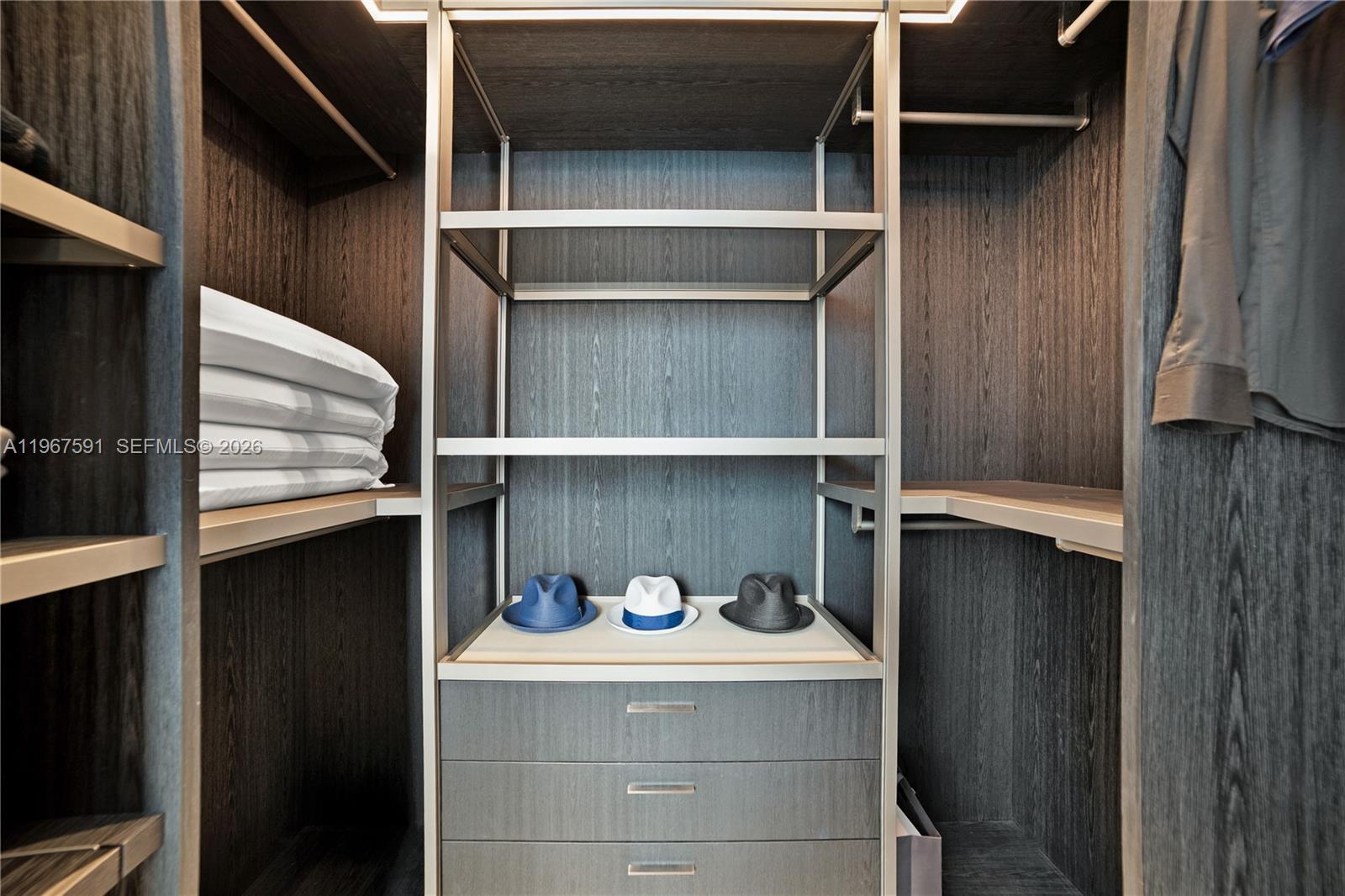 304 Ocean Dr #102 Miami Beach, FL 33139