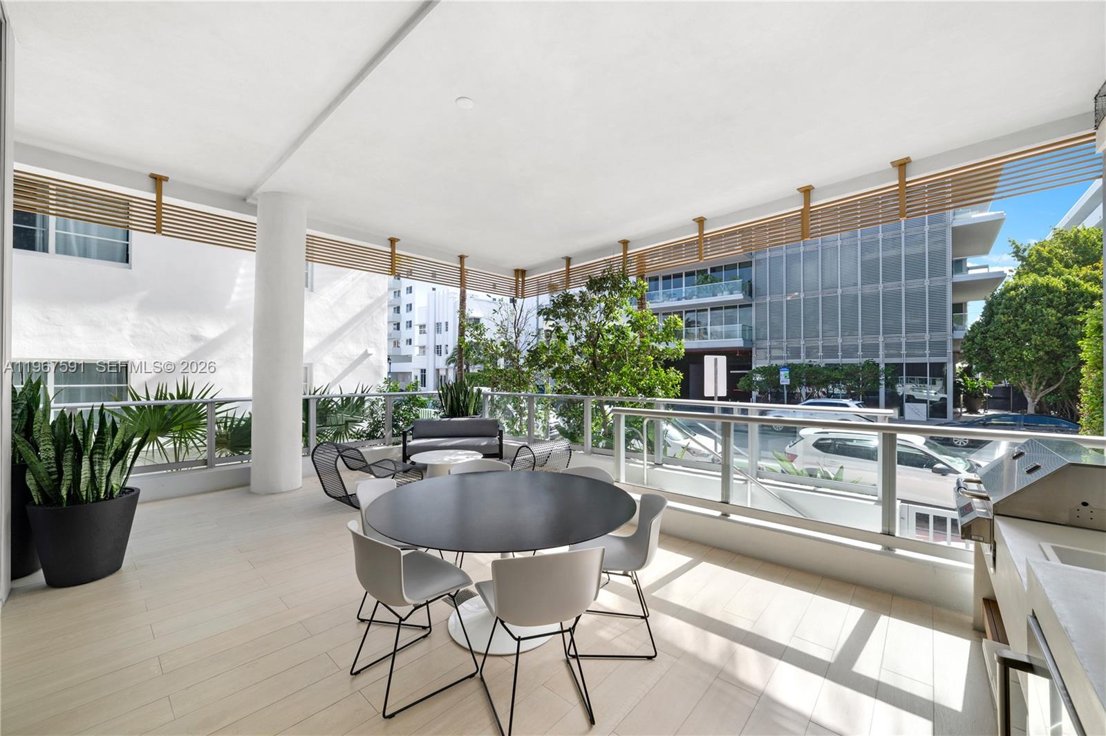 304 Ocean Dr #102 Miami Beach, FL 33139