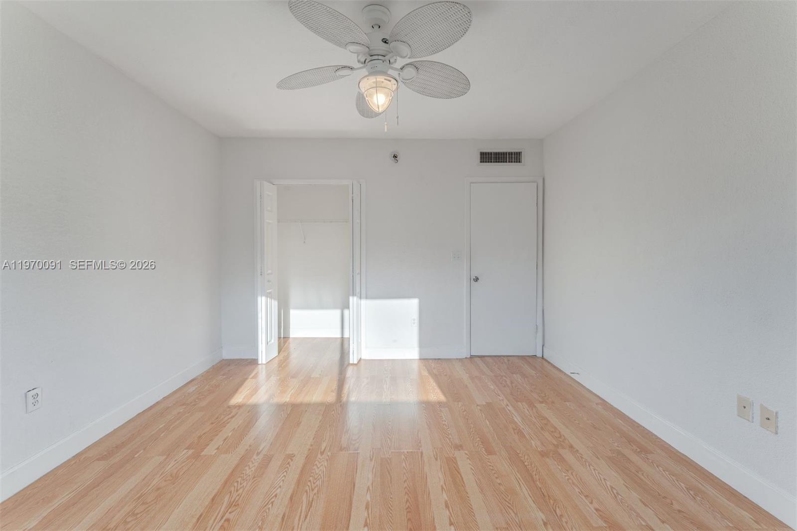 1142 99th St #23 Bay Harbor Islands, FL 33154