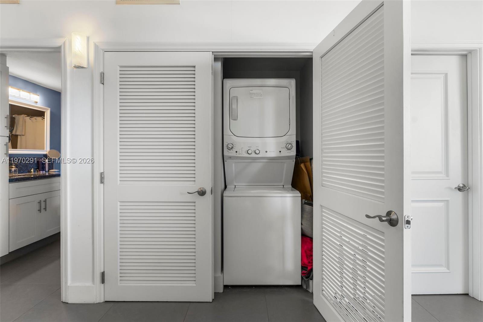 1401 SW 22nd St #1503 Miami, FL 33145