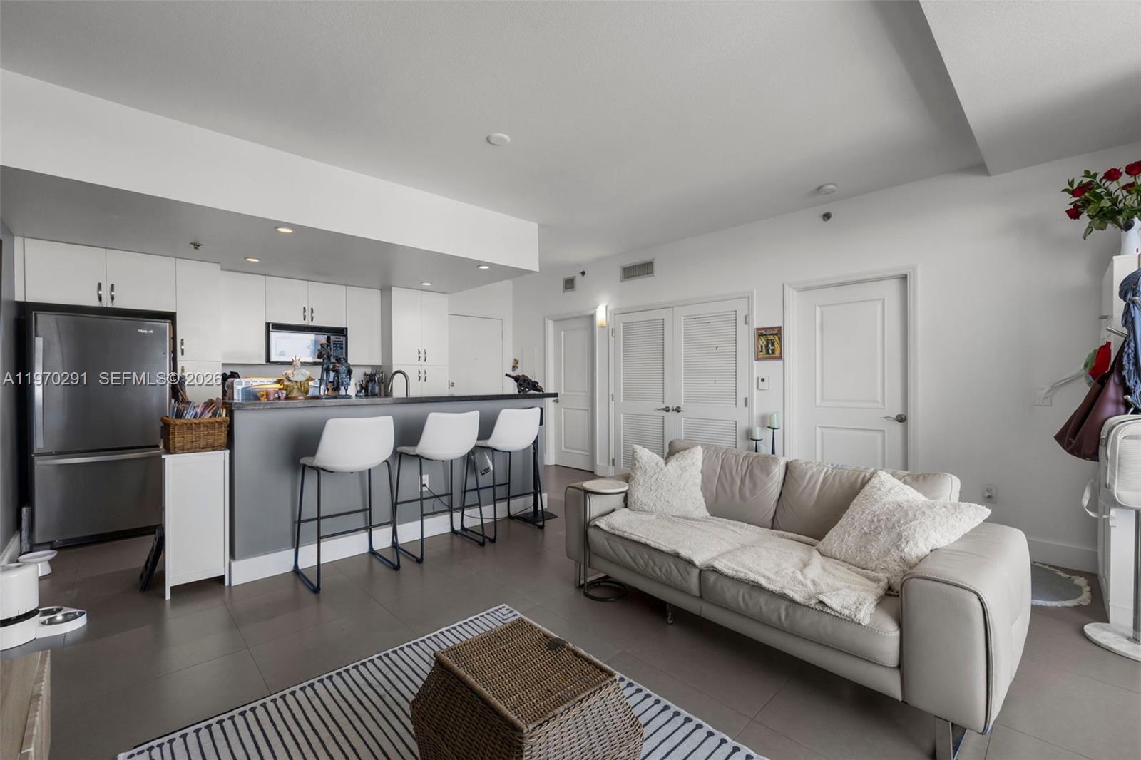 1401 SW 22nd St #1503 Miami, FL 33145