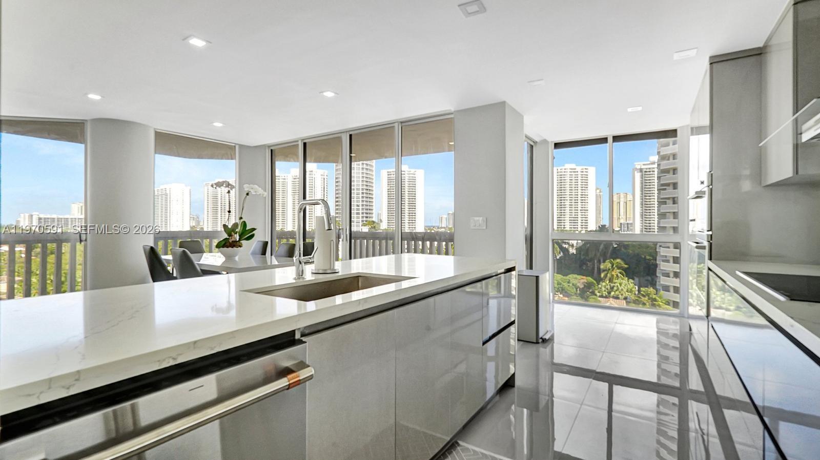 1000 E Island Blvd #1004 Aventura, FL 33160