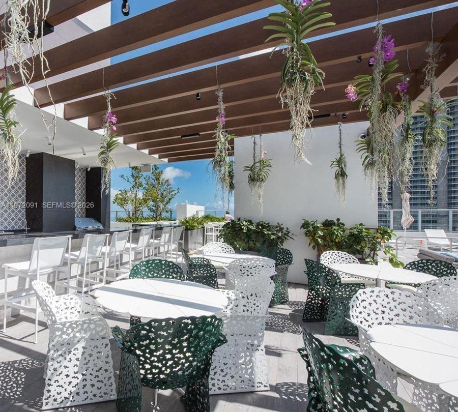 image 1010 Brickell13