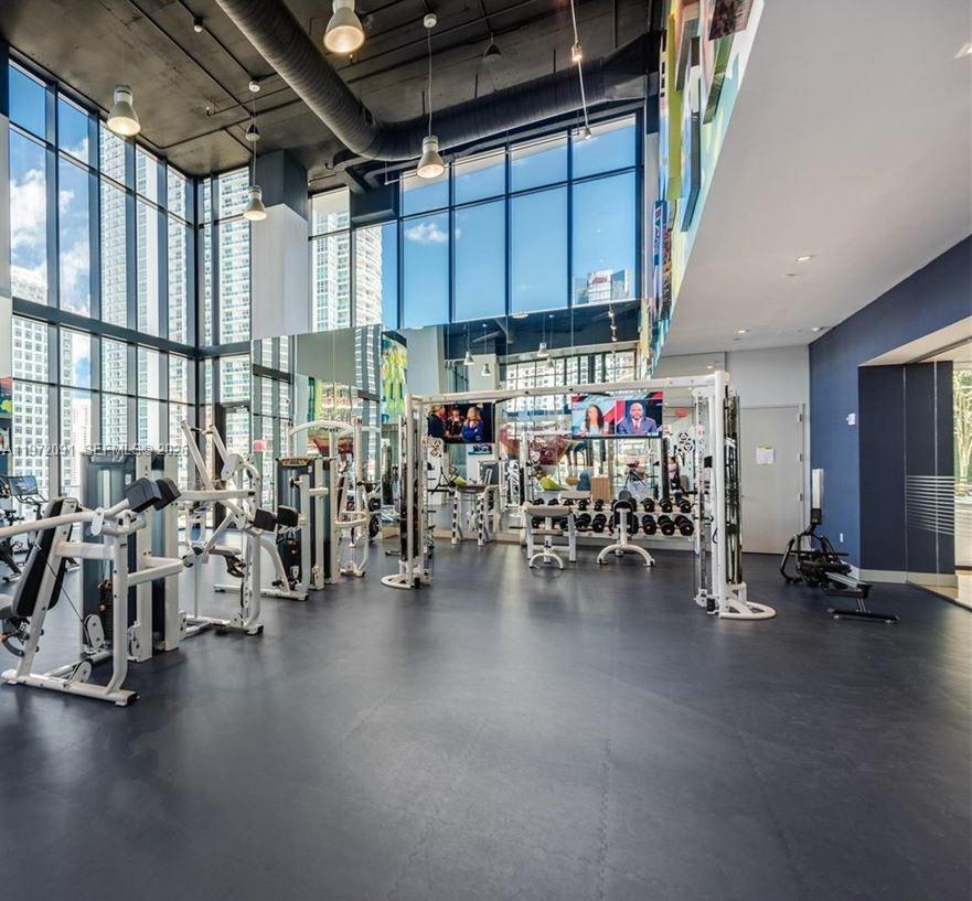 image 1010 Brickell17