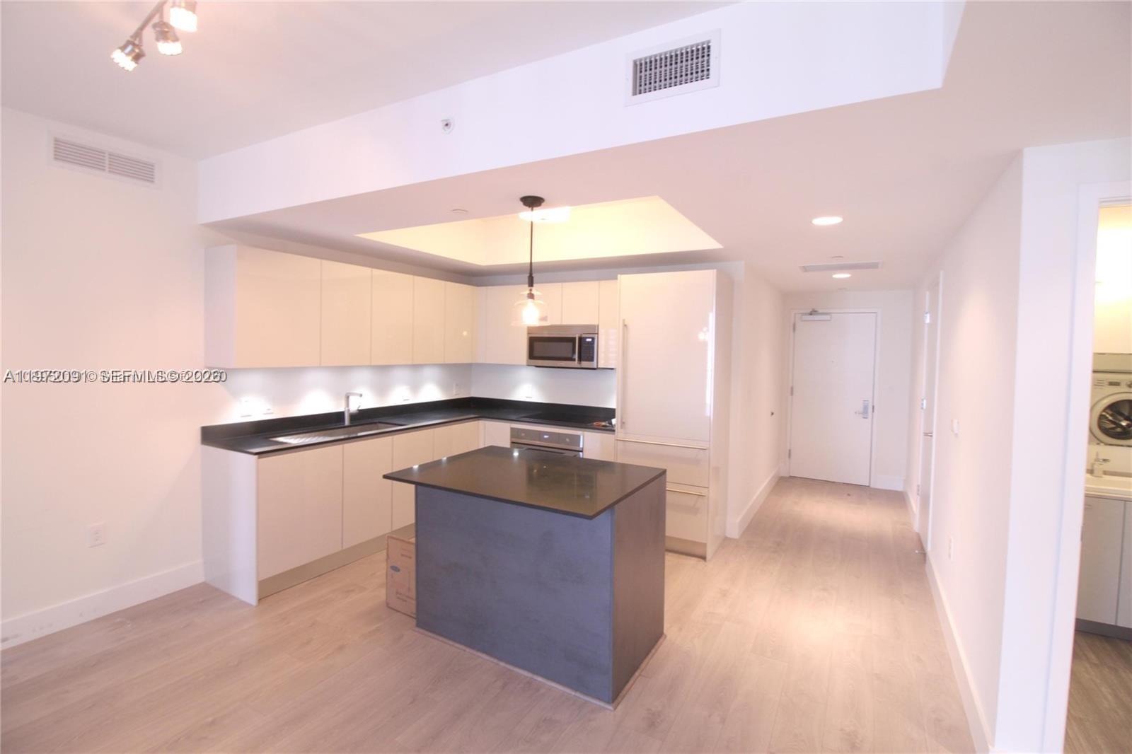 image 1010 Brickell2