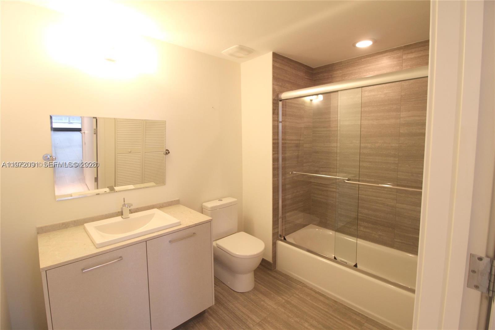 image 1010 Brickell4