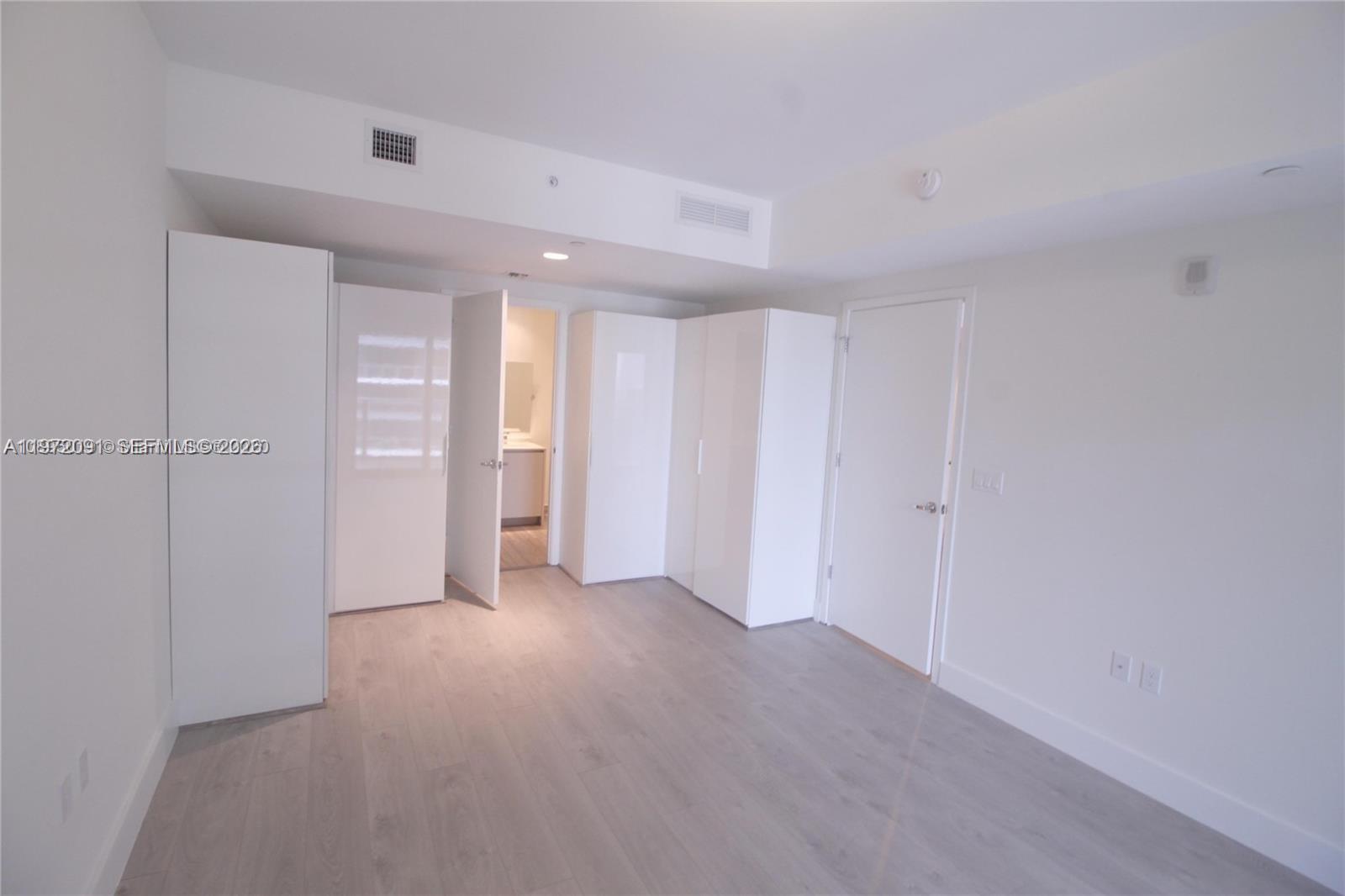 image 1010 Brickell7