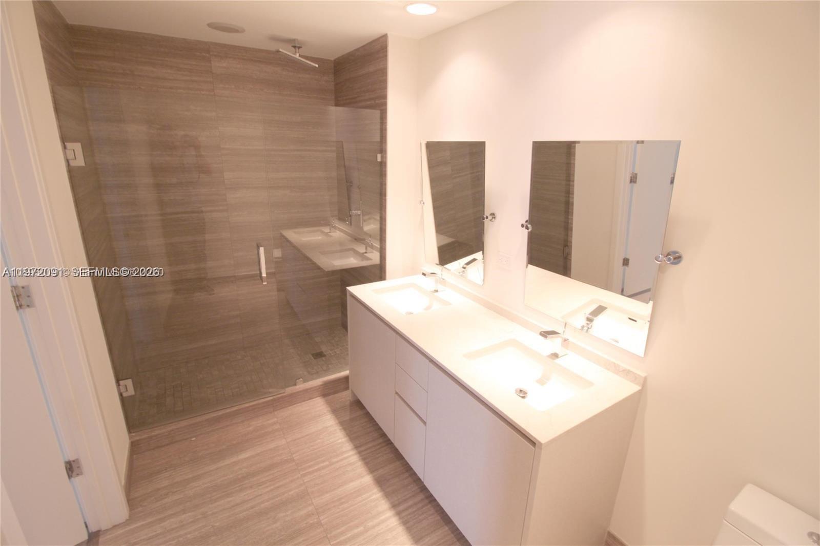 image 1010 Brickell8