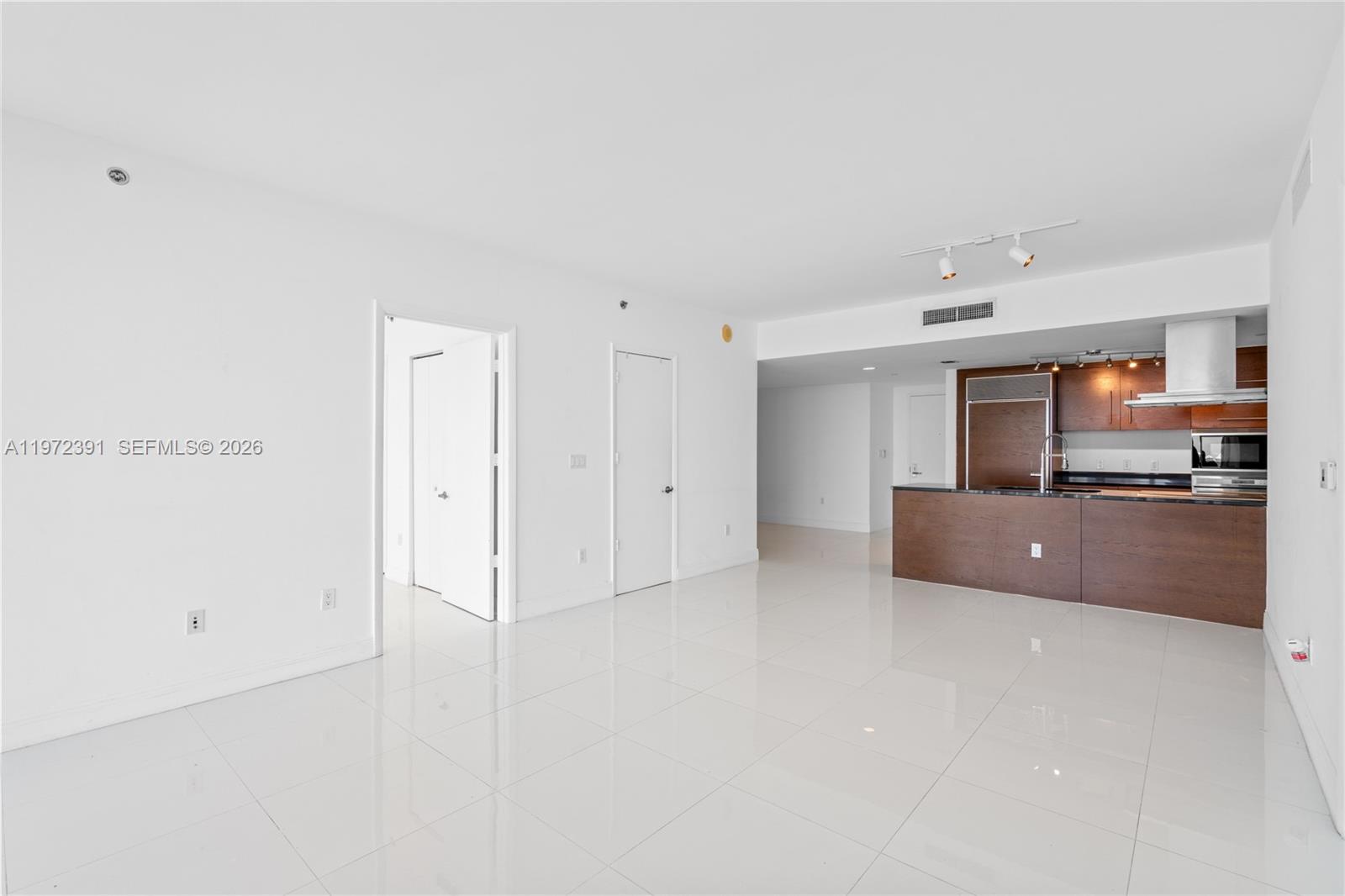 image Icon Brickell II13