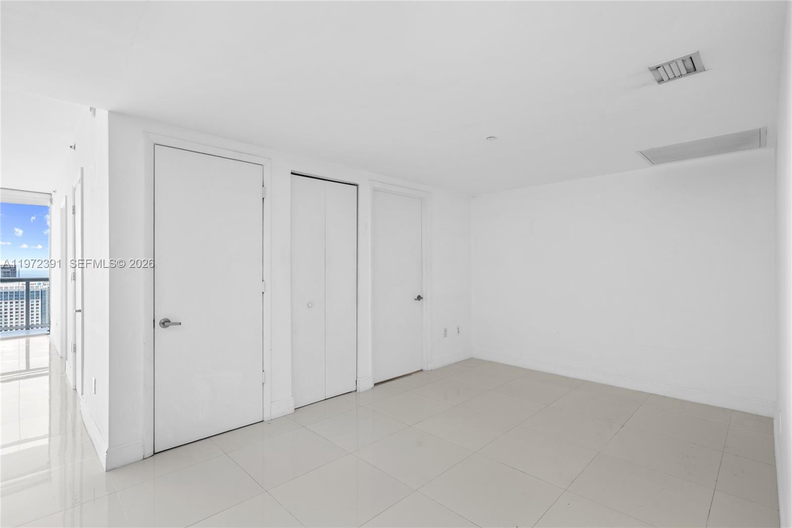 image Icon Brickell II16