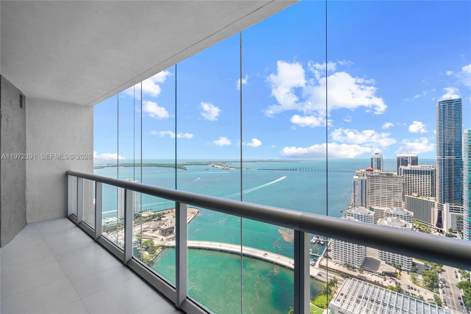image Icon Brickell II50