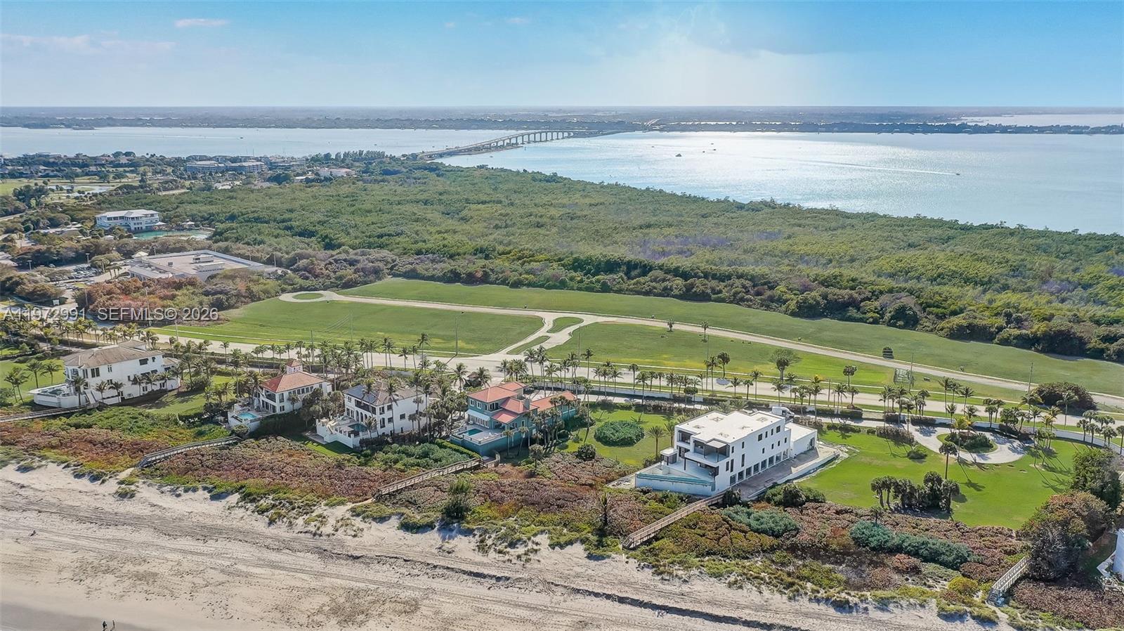 1245 NE Doubloon Dr Hutchinson Island, FL 34996