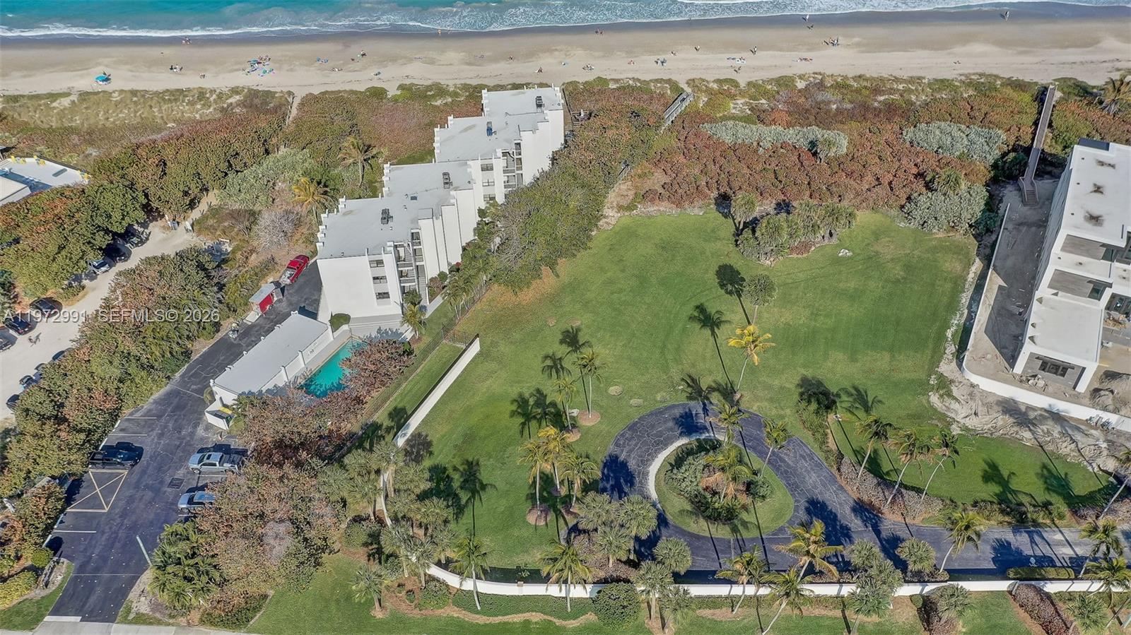 1245 NE Doubloon Dr Hutchinson Island, FL 34996