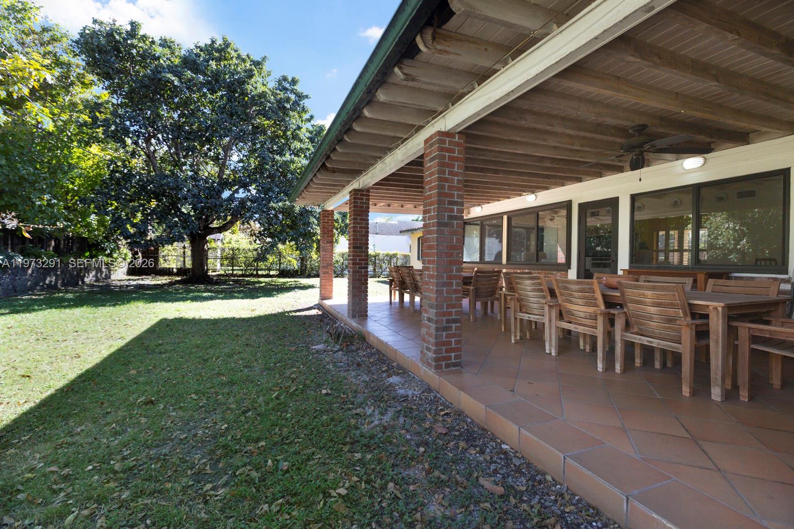 3721 SW 58th Ave Miami, FL 33155