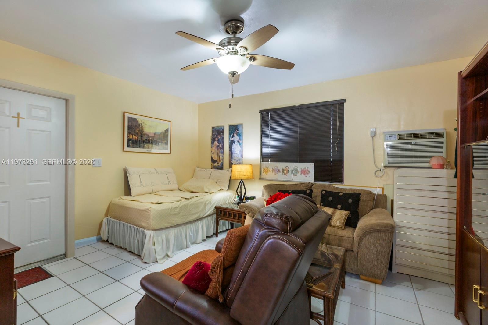 3721 SW 58th Ave Miami, FL 33155