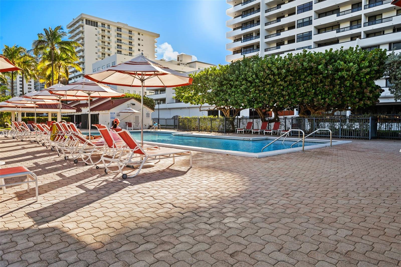 2555 Collins Ave #1002 Miami Beach, FL 33140