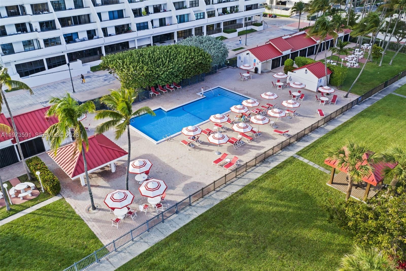 2555 Collins Ave #1002 Miami Beach, FL 33140