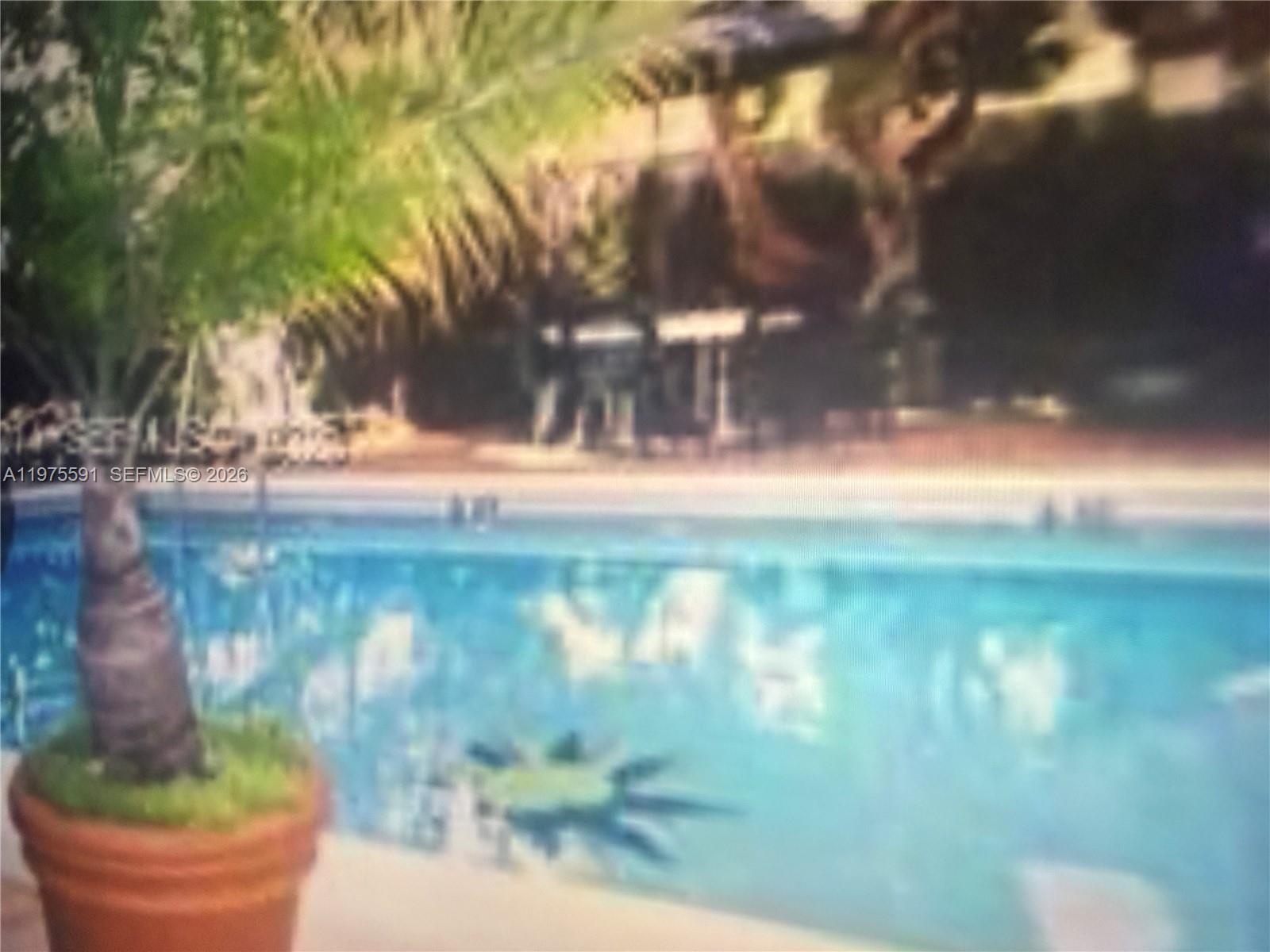 1390 Ocean Dr #304 Miami Beach, FL 33139