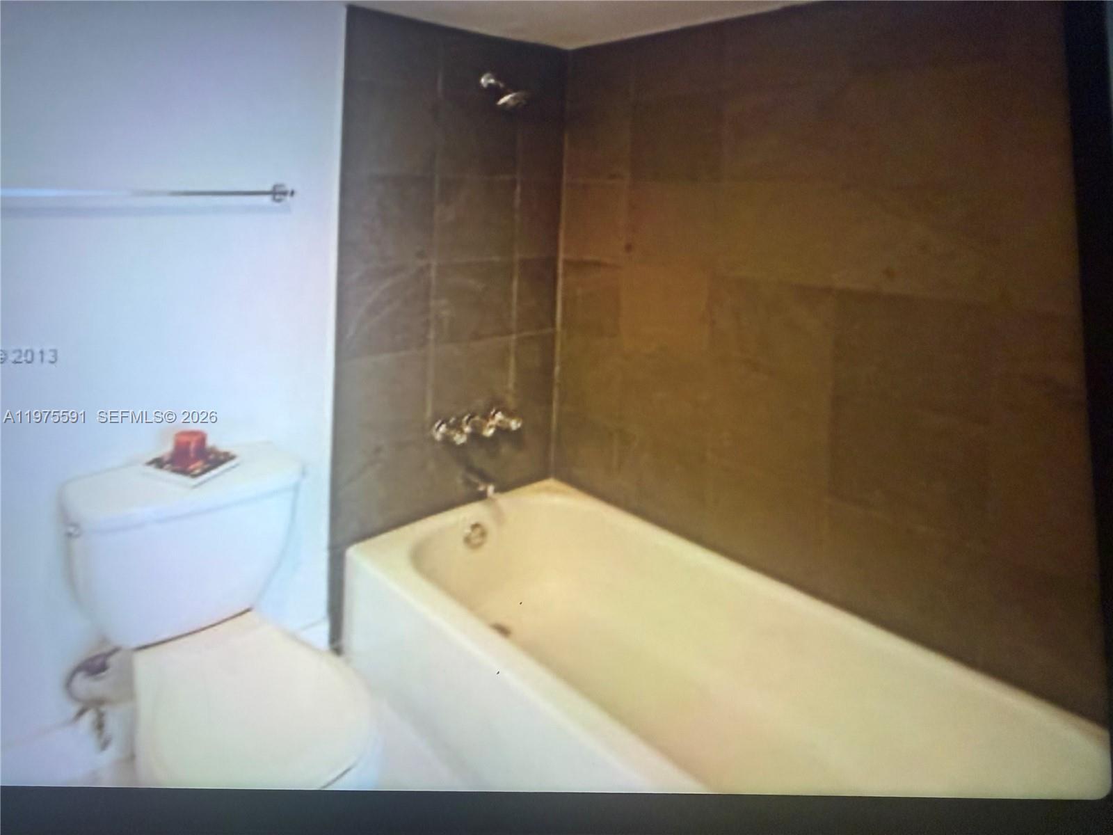 1390 Ocean Dr #304 Miami Beach, FL 33139