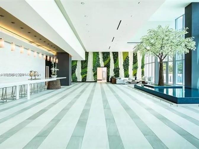 851 NE 1st Ave #3000 Miami, FL 33132