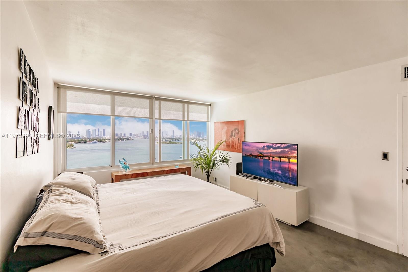 image Mirador 1000 (South Tower)11