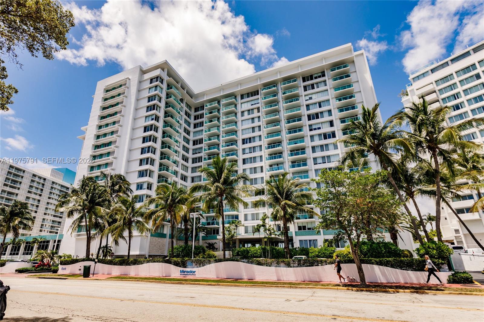 image Mirador 1000 (South Tower)23