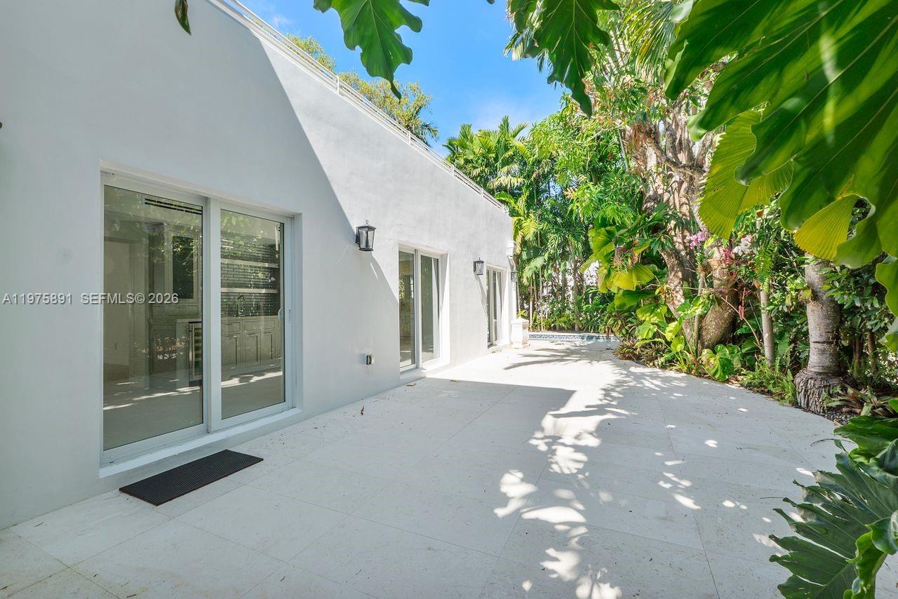 6517 Castaneda St Coral Gables, FL 33146