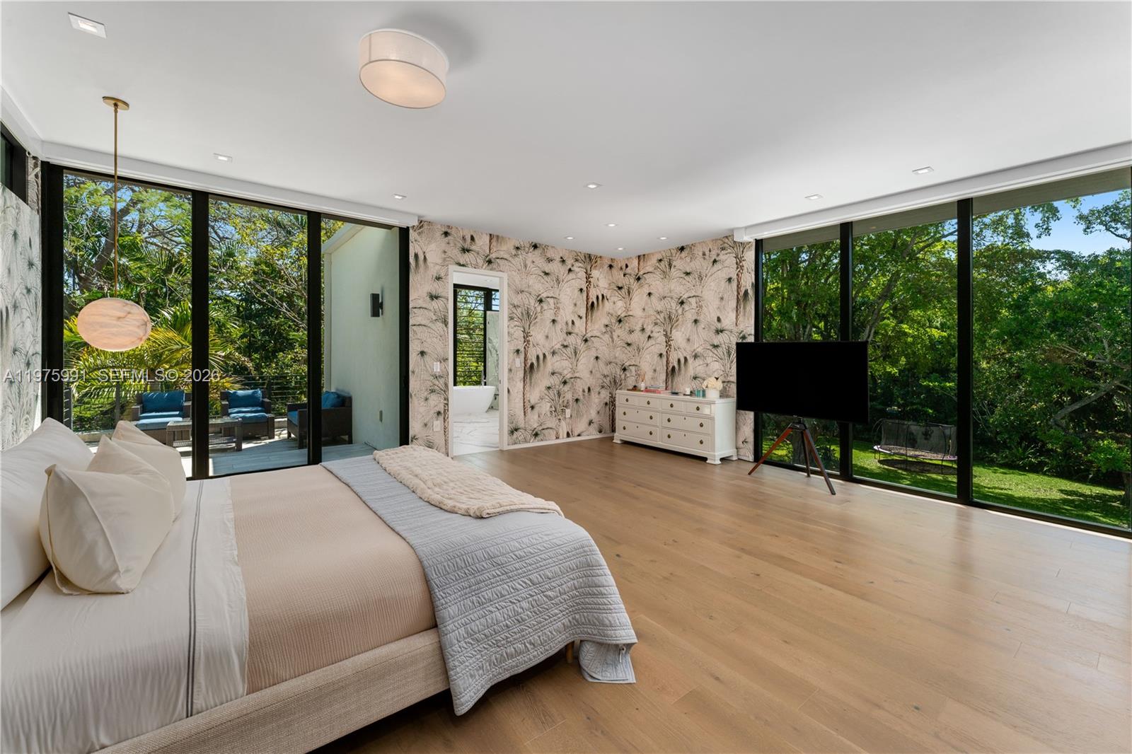 12220 Rock Gdn Ln Pinecrest, FL 33156