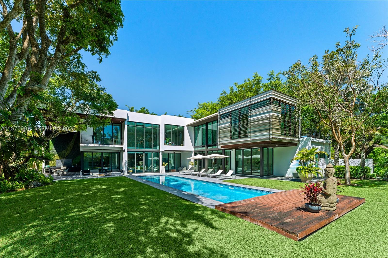 12220 Rock Gdn Ln Pinecrest, FL 33156