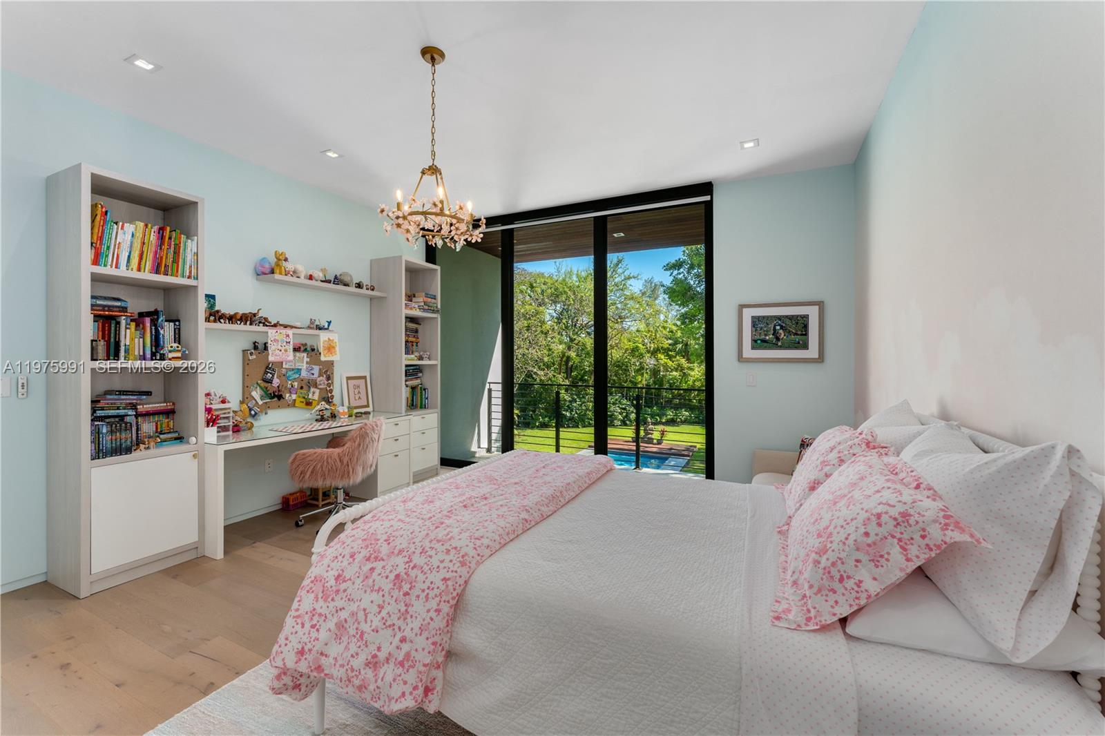 12220 Rock Gdn Ln Pinecrest, FL 33156