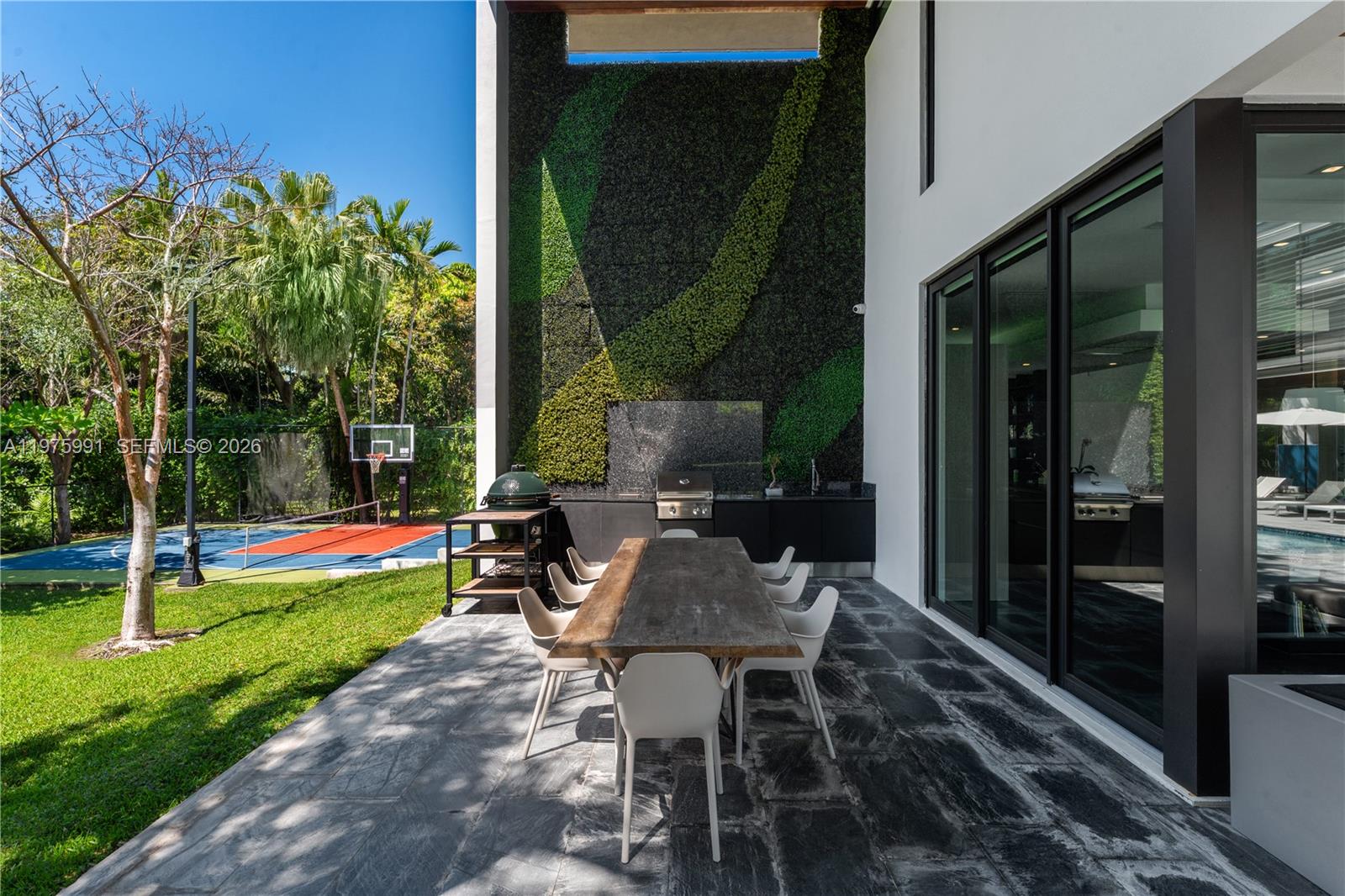 12220 Rock Gdn Ln Pinecrest, FL 33156