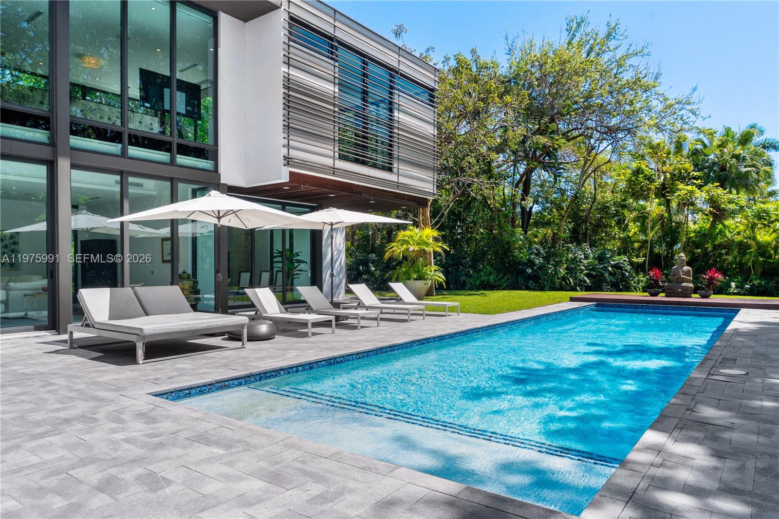 12220 Rock Gdn Ln Pinecrest, FL 33156