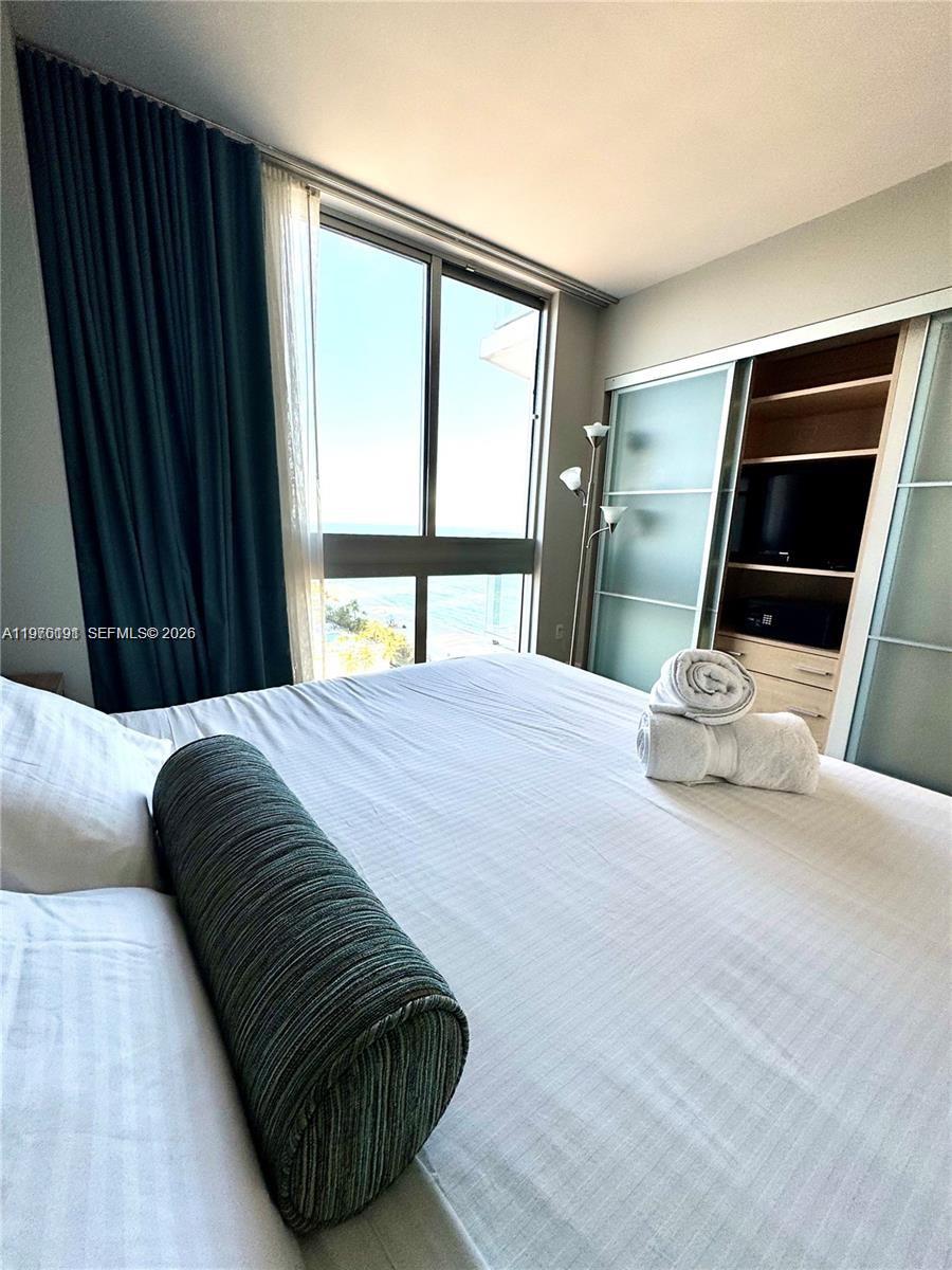 18683 Collins Ave #2306 Sunny Isles Beach, FL 33160