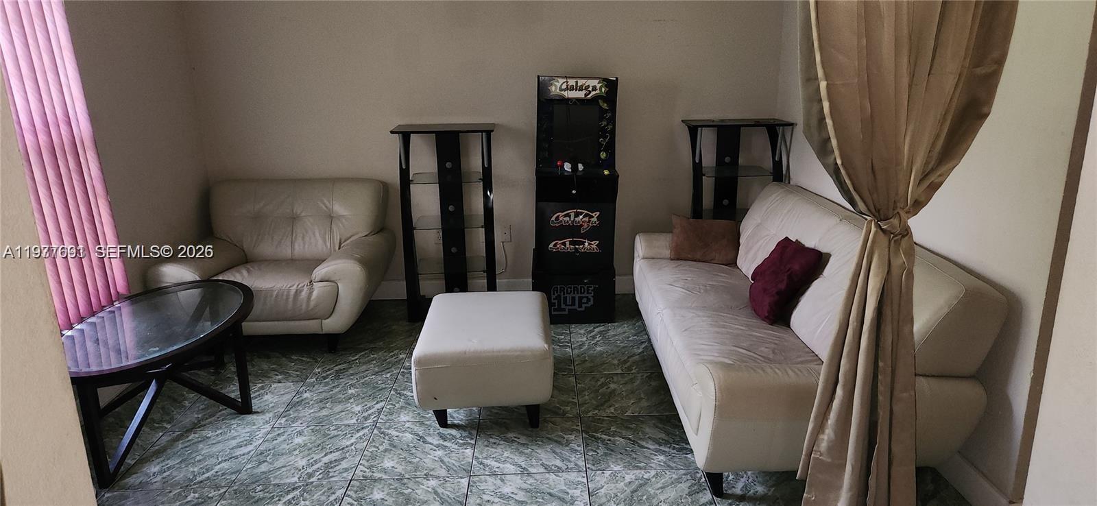 Undisclosed Address Miami, FL 33157