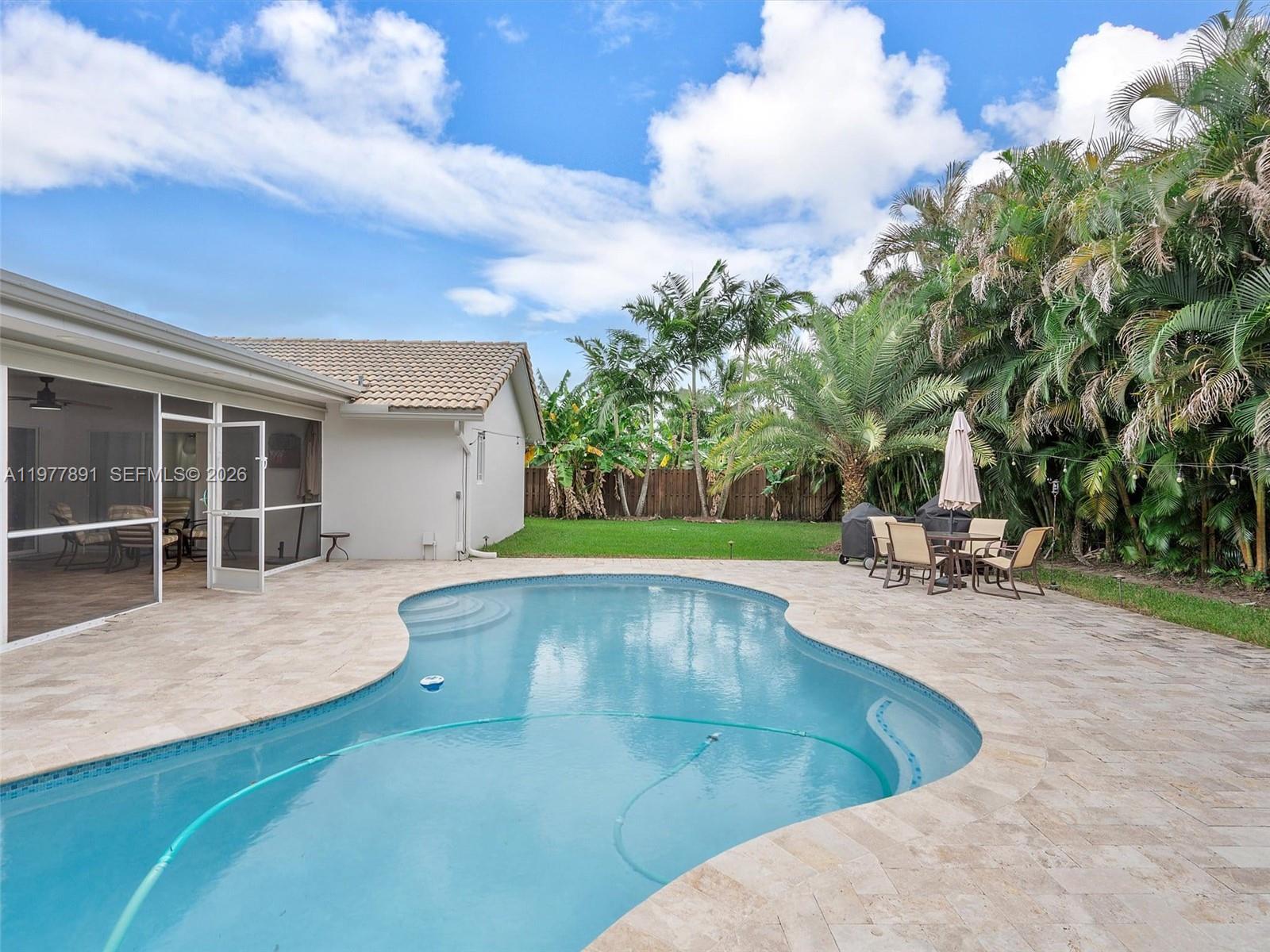 5620 SW 9th St Plantation, FL 33317