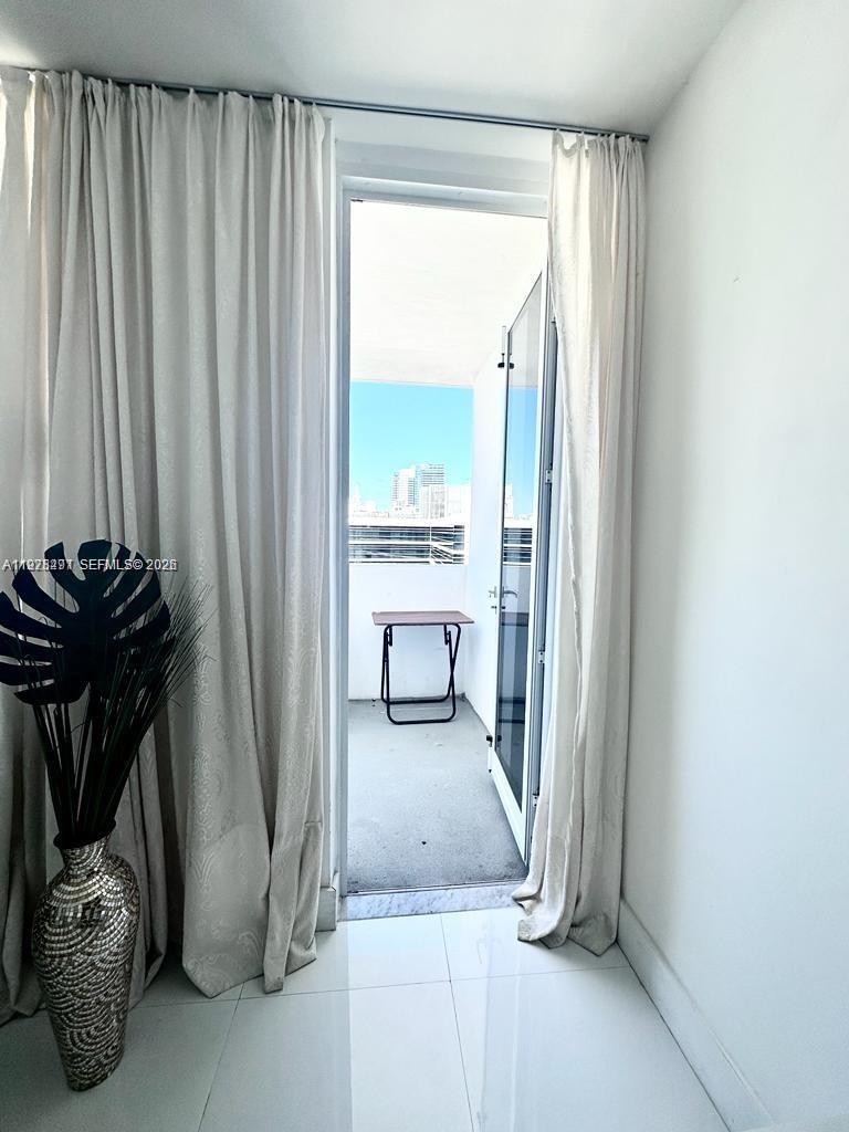 100 Lincoln Rd #1404