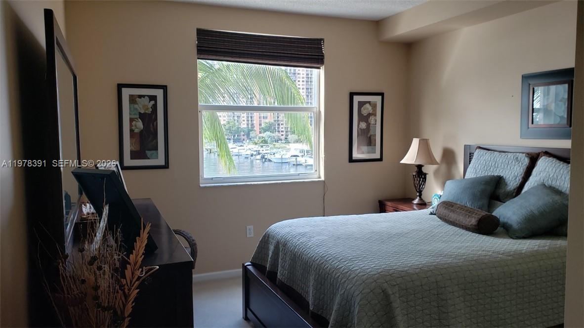 17150 N Bay Rd #2406 Sunny Isles Beach, FL 33160