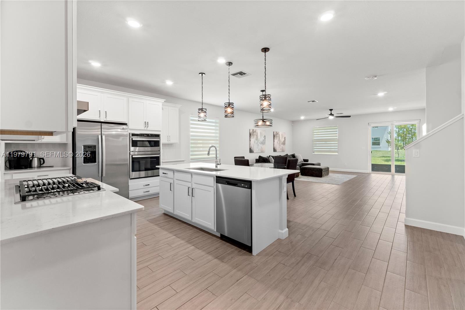 1162 Haywagon Trl Loxahatchee, FL 33470