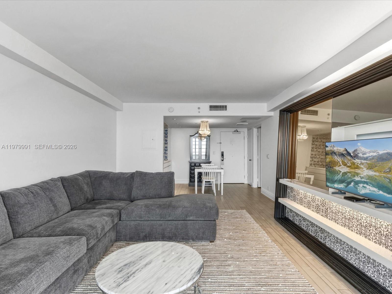 image Mondrian South Beach4