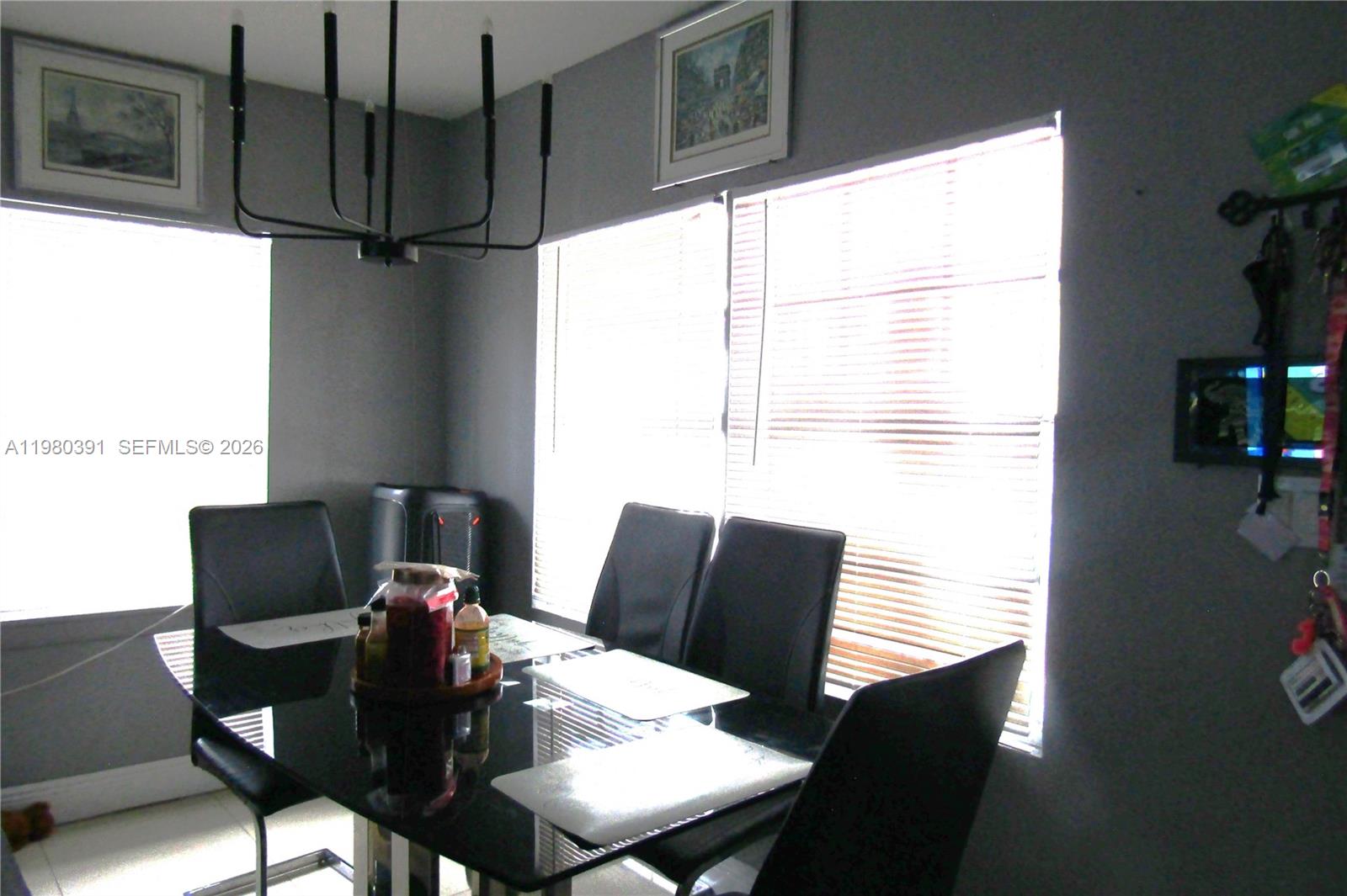 2223 NW 32nd St Miami, FL 33142