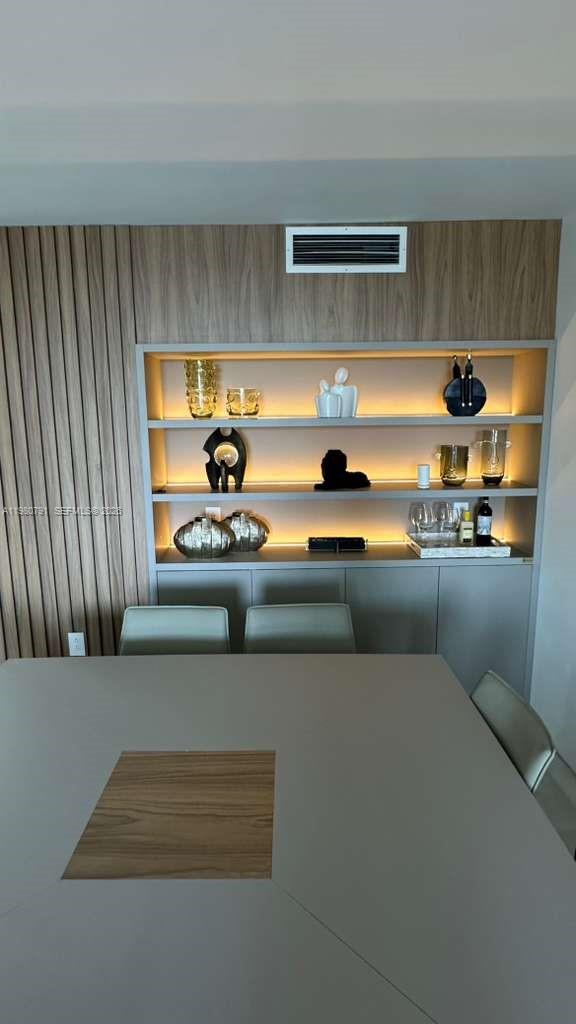 20505 E Country Clb Dr #534 Aventura, FL 33180