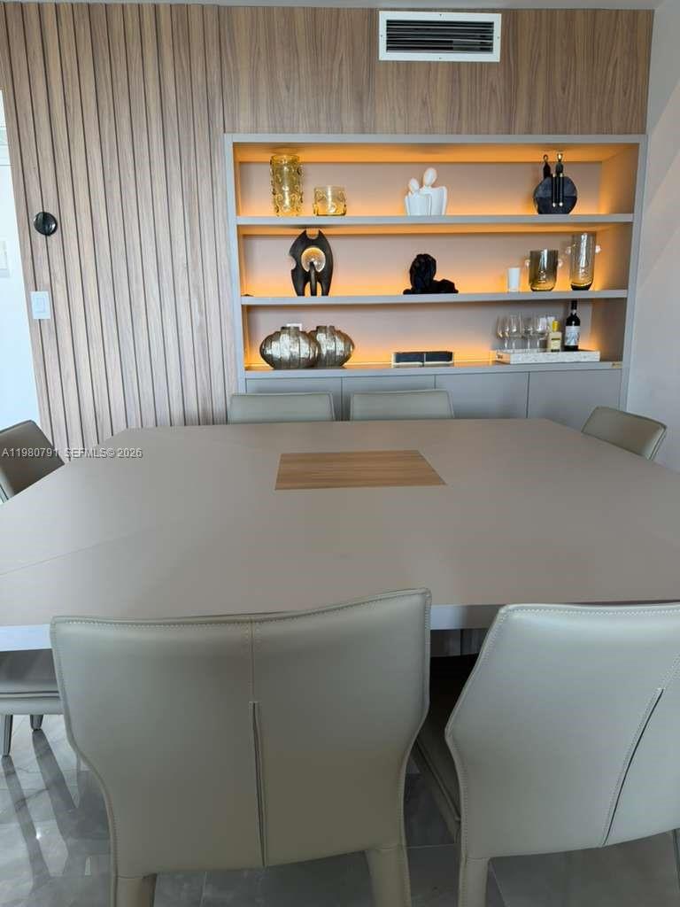 20505 E Country Clb Dr #534 Aventura, FL 33180