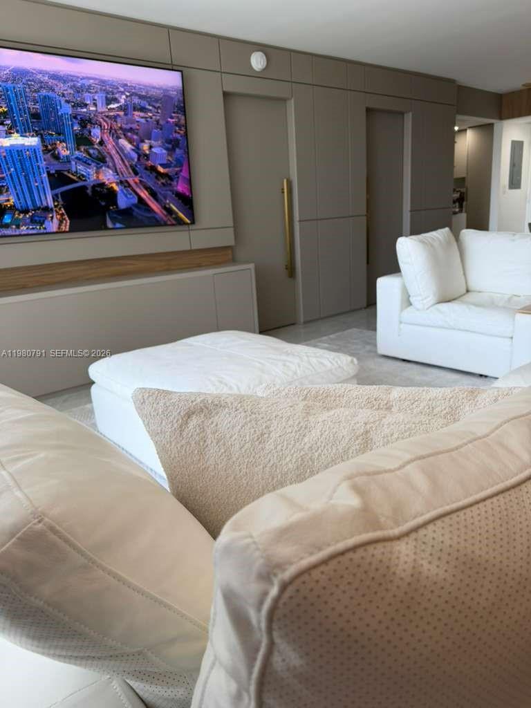 20505 E Country Clb Dr #534 Aventura, FL 33180