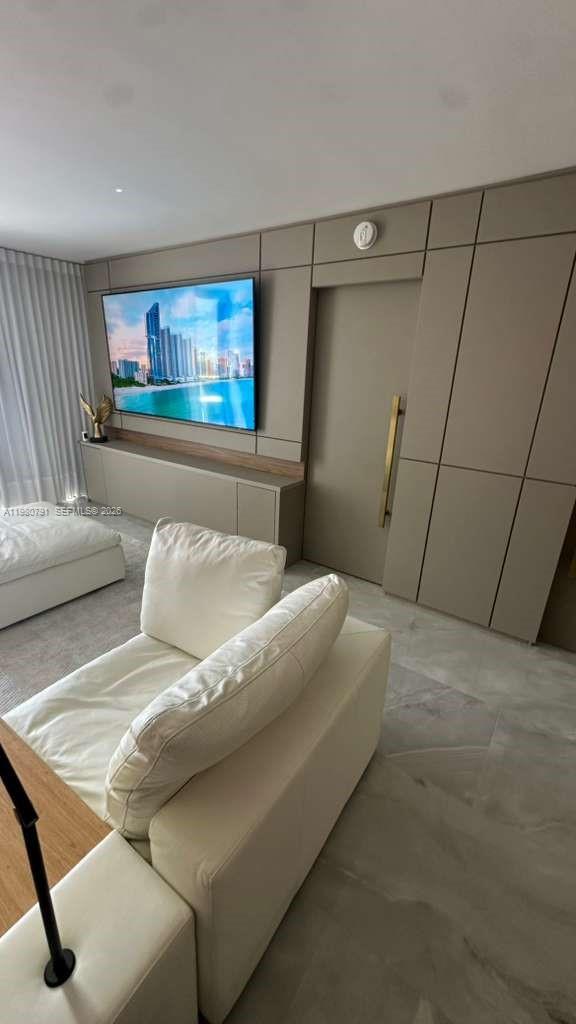 20505 E Country Clb Dr #534 Aventura, FL 33180