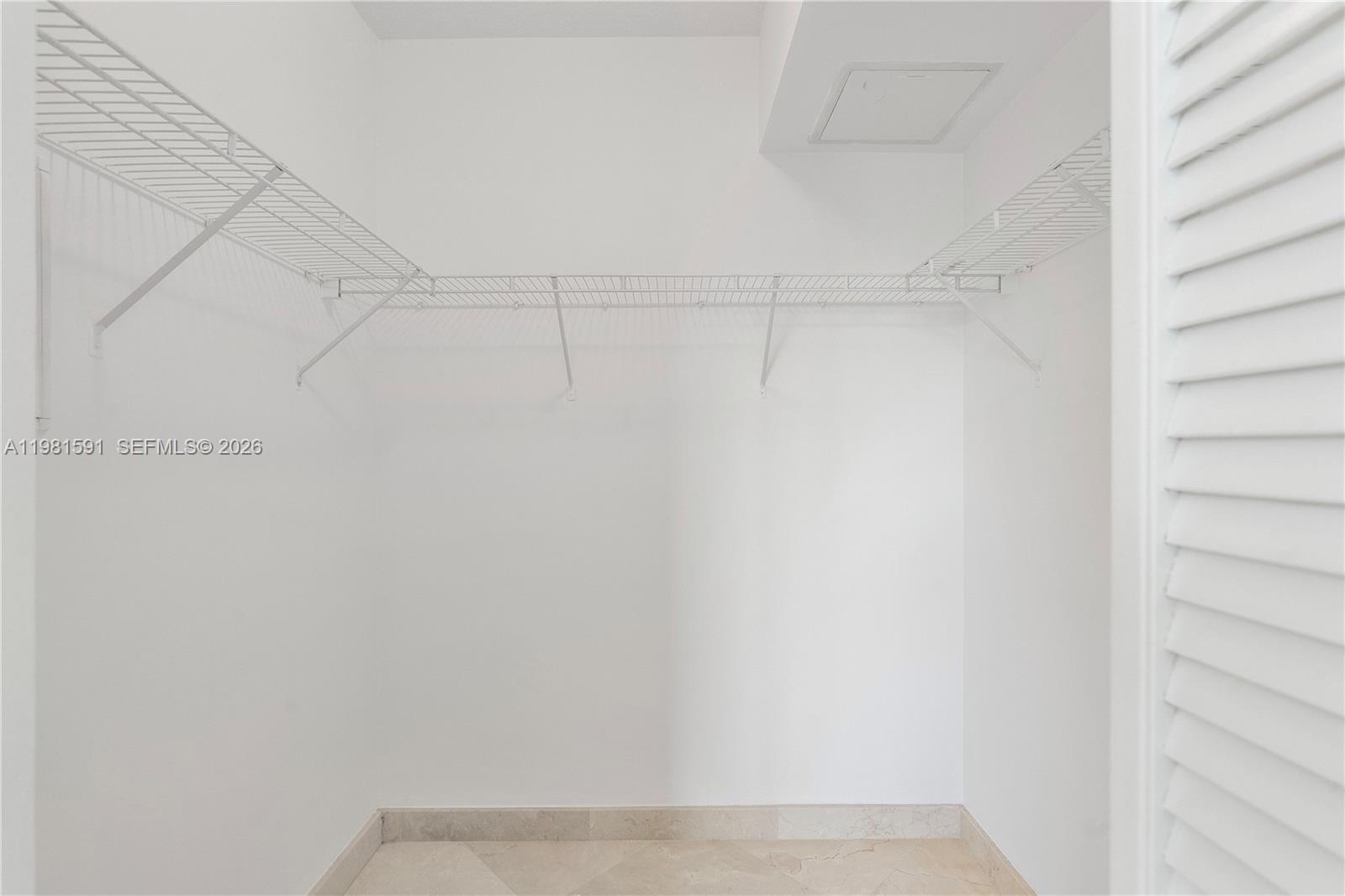 325 S Biscayne Blvd #3721 Miami, FL 33131